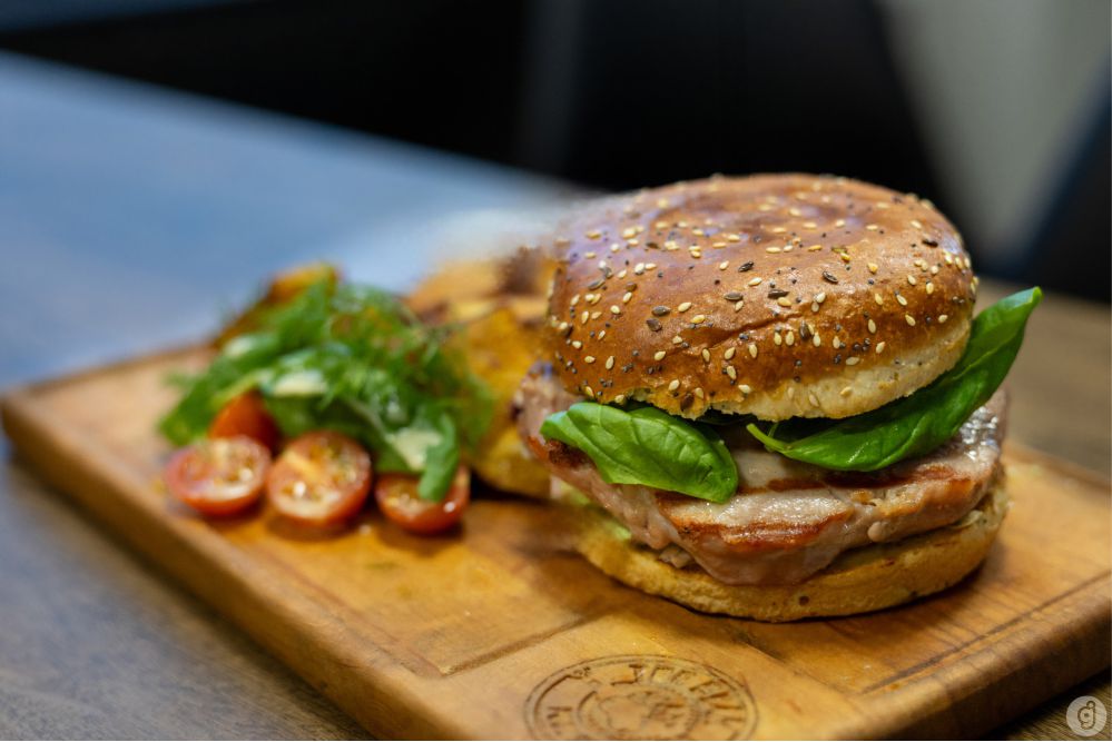 The Bear – Tuna burger Osijek