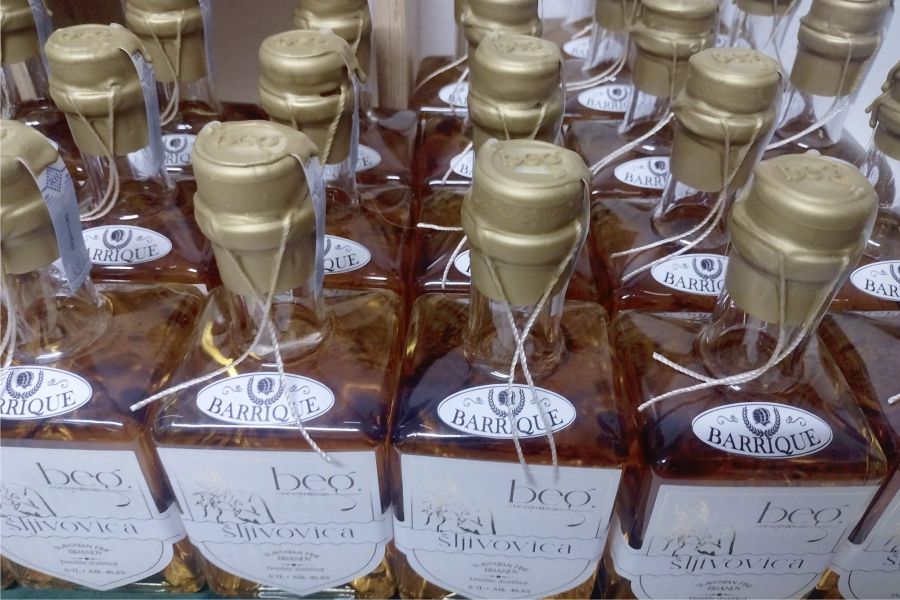 Beg – Domaća rakija Osijek