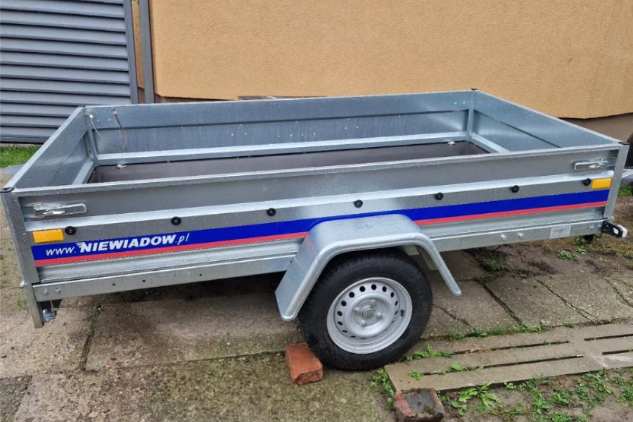 Legos Cleaner – Najam prikolice Osijek